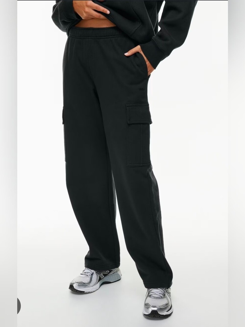 NWOT Aritzia Tna Terry Fleece Mega Cargo™ Sweatpant Size XS